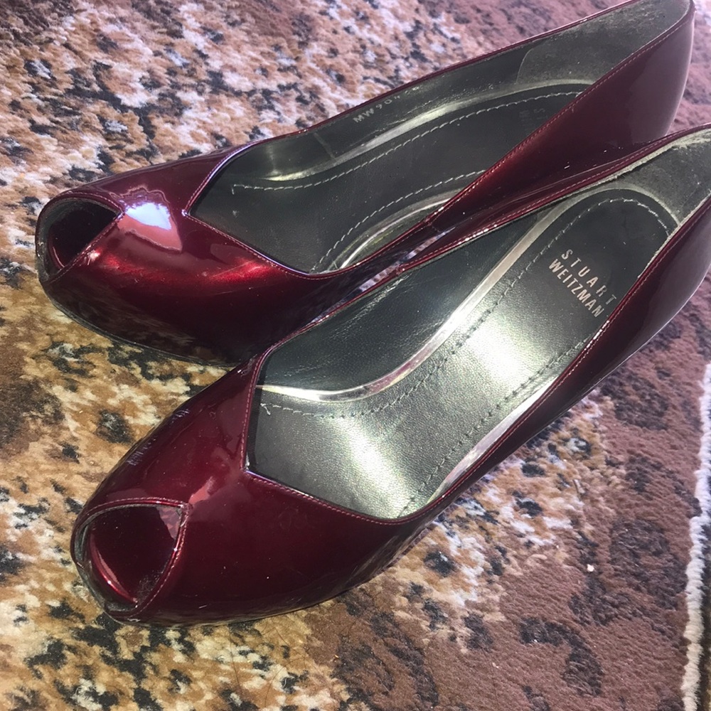 Stuart weitzman burgandy heels